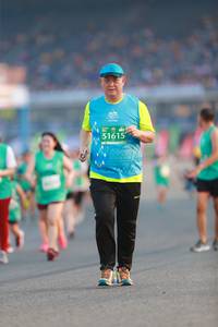 BIB: 51615
                            <button type="button" onclick="openModal(10546097)" class="btn btn-primary btn-sm float-right btn-popup" data-toggle="modal" data-target=".modal-high-quality">
                        <i class="fas fa-shopping-cart"></i> Add to Cart
                    </button>
                                            <button type="button" onclick="isThisMe(10546097, true)" class="btn btn-success btn-sm float-right btn-popup btn-isme hidden" data-toggle="tooltip" data-placement="bottom" title="นี่คือรูปของคุณใช่ไหม คลิกที่นี่เพื่อเอาเข้าอัลบั้ม">
                        <i class="fas fa-plus"></i> Add to album
                    </button>
                    <button type="button" onclick="isThisMe(10546097, false)" class="btn btn-warning btn-sm float-right btn-popup btn-isnotme hidden">
                        <i class="fas fa-ban"></i> Remove from album
                    </button>