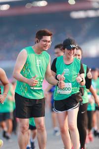 BIB: 274, 800
                            <button type="button" onclick="openModal(10545538)" class="btn btn-primary btn-sm float-right btn-popup" data-toggle="modal" data-target=".modal-high-quality">
                        <i class="fas fa-shopping-cart"></i> Add to Cart
                    </button>
                                            <button type="button" onclick="isThisMe(10545538, true)" class="btn btn-success btn-sm float-right btn-popup btn-isme hidden" data-toggle="tooltip" data-placement="bottom" title="นี่คือรูปของคุณใช่ไหม คลิกที่นี่เพื่อเอาเข้าอัลบั้ม">
                        <i class="fas fa-plus"></i> Add to album
                    </button>
                    <button type="button" onclick="isThisMe(10545538, false)" class="btn btn-warning btn-sm float-right btn-popup btn-isnotme hidden">
                        <i class="fas fa-ban"></i> Remove from album
                    </button>