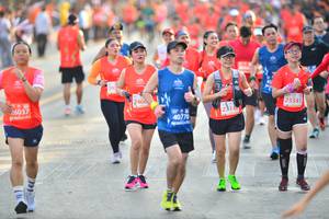 BIB: 44297, 20086
                            <button type="button" onclick="openModal(10595303)" class="btn btn-primary btn-sm float-right btn-popup" data-toggle="modal" data-target=".modal-high-quality">
                        <i class="fas fa-shopping-cart"></i> Add to Cart
                    </button>
                                            <button type="button" onclick="isThisMe(10595303, true)" class="btn btn-success btn-sm float-right btn-popup btn-isme hidden" data-toggle="tooltip" data-placement="bottom" title="นี่คือรูปของคุณใช่ไหม คลิกที่นี่เพื่อเอาเข้าอัลบั้ม">
                        <i class="fas fa-plus"></i> Add to album
                    </button>
                    <button type="button" onclick="isThisMe(10595303, false)" class="btn btn-warning btn-sm float-right btn-popup btn-isnotme hidden">
                        <i class="fas fa-ban"></i> Remove from album
                    </button>
