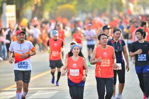 BIB: 20505, 25893, 20275, 28079
                            <button type="button" onclick="openModal(10595940)" class="btn btn-primary btn-sm float-right btn-popup" data-toggle="modal" data-target=".modal-high-quality">
                        <i class="fas fa-shopping-cart"></i> Add to Cart
                    </button>
                                            <button type="button" onclick="isThisMe(10595940, true)" class="btn btn-success btn-sm float-right btn-popup btn-isme hidden" data-toggle="tooltip" data-placement="bottom" title="นี่คือรูปของคุณใช่ไหม คลิกที่นี่เพื่อเอาเข้าอัลบั้ม">
                        <i class="fas fa-plus"></i> Add to album
                    </button>
                    <button type="button" onclick="isThisMe(10595940, false)" class="btn btn-warning btn-sm float-right btn-popup btn-isnotme hidden">
                        <i class="fas fa-ban"></i> Remove from album
                    </button>