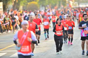 BIB: 20291, 20152, 0308
                            <button type="button" onclick="openModal(10595892)" class="btn btn-primary btn-sm float-right btn-popup" data-toggle="modal" data-target=".modal-high-quality">
                        <i class="fas fa-shopping-cart"></i> Add to Cart
                    </button>
                                            <button type="button" onclick="isThisMe(10595892, true)" class="btn btn-success btn-sm float-right btn-popup btn-isme hidden" data-toggle="tooltip" data-placement="bottom" title="นี่คือรูปของคุณใช่ไหม คลิกที่นี่เพื่อเอาเข้าอัลบั้ม">
                        <i class="fas fa-plus"></i> Add to album
                    </button>
                    <button type="button" onclick="isThisMe(10595892, false)" class="btn btn-warning btn-sm float-right btn-popup btn-isnotme hidden">
                        <i class="fas fa-ban"></i> Remove from album
                    </button>