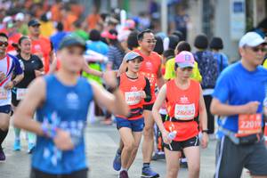 BIB: 1504, 27297
                            <button type="button" onclick="openModal(10595438)" class="btn btn-primary btn-sm float-right btn-popup" data-toggle="modal" data-target=".modal-high-quality">
                        <i class="fas fa-shopping-cart"></i> Add to Cart
                    </button>
                                            <button type="button" onclick="isThisMe(10595438, true)" class="btn btn-success btn-sm float-right btn-popup btn-isme hidden" data-toggle="tooltip" data-placement="bottom" title="นี่คือรูปของคุณใช่ไหม คลิกที่นี่เพื่อเอาเข้าอัลบั้ม">
                        <i class="fas fa-plus"></i> Add to album
                    </button>
                    <button type="button" onclick="isThisMe(10595438, false)" class="btn btn-warning btn-sm float-right btn-popup btn-isnotme hidden">
                        <i class="fas fa-ban"></i> Remove from album
                    </button>