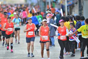 BIB: 25627
                            <button type="button" onclick="openModal(10595328)" class="btn btn-primary btn-sm float-right btn-popup" data-toggle="modal" data-target=".modal-high-quality">
                        <i class="fas fa-shopping-cart"></i> Add to Cart
                    </button>
                                            <button type="button" onclick="isThisMe(10595328, true)" class="btn btn-success btn-sm float-right btn-popup btn-isme hidden" data-toggle="tooltip" data-placement="bottom" title="นี่คือรูปของคุณใช่ไหม คลิกที่นี่เพื่อเอาเข้าอัลบั้ม">
                        <i class="fas fa-plus"></i> Add to album
                    </button>
                    <button type="button" onclick="isThisMe(10595328, false)" class="btn btn-warning btn-sm float-right btn-popup btn-isnotme hidden">
                        <i class="fas fa-ban"></i> Remove from album
                    </button>
