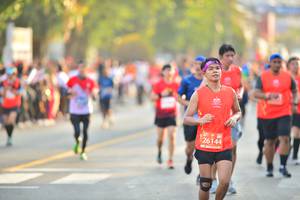 BIB: 25530, 
                            <button type="button" onclick="openModal(10595286)" class="btn btn-primary btn-sm float-right btn-popup" data-toggle="modal" data-target=".modal-high-quality">
                        <i class="fas fa-shopping-cart"></i> Add to Cart
                    </button>
                                            <button type="button" onclick="isThisMe(10595286, true)" class="btn btn-success btn-sm float-right btn-popup btn-isme hidden" data-toggle="tooltip" data-placement="bottom" title="นี่คือรูปของคุณใช่ไหม คลิกที่นี่เพื่อเอาเข้าอัลบั้ม">
                        <i class="fas fa-plus"></i> Add to album
                    </button>
                    <button type="button" onclick="isThisMe(10595286, false)" class="btn btn-warning btn-sm float-right btn-popup btn-isnotme hidden">
                        <i class="fas fa-ban"></i> Remove from album
                    </button>