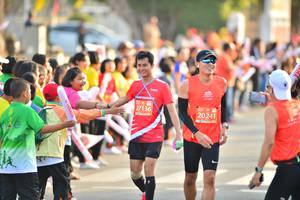 BIB: 21886, 0579, 23545
                            <button type="button" onclick="openModal(10595727)" class="btn btn-primary btn-sm float-right btn-popup" data-toggle="modal" data-target=".modal-high-quality">
                        <i class="fas fa-shopping-cart"></i> Add to Cart
                    </button>
                                            <button type="button" onclick="isThisMe(10595727, true)" class="btn btn-success btn-sm float-right btn-popup btn-isme hidden" data-toggle="tooltip" data-placement="bottom" title="นี่คือรูปของคุณใช่ไหม คลิกที่นี่เพื่อเอาเข้าอัลบั้ม">
                        <i class="fas fa-plus"></i> Add to album
                    </button>
                    <button type="button" onclick="isThisMe(10595727, false)" class="btn btn-warning btn-sm float-right btn-popup btn-isnotme hidden">
                        <i class="fas fa-ban"></i> Remove from album
                    </button>