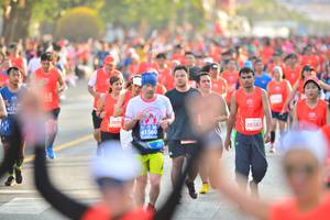 BIB: 41366
                            <button type="button" onclick="openModal(10595785)" class="btn btn-primary btn-sm float-right btn-popup" data-toggle="modal" data-target=".modal-high-quality">
                        <i class="fas fa-shopping-cart"></i> Add to Cart
                    </button>
                                            <button type="button" onclick="isThisMe(10595785, true)" class="btn btn-success btn-sm float-right btn-popup btn-isme hidden" data-toggle="tooltip" data-placement="bottom" title="นี่คือรูปของคุณใช่ไหม คลิกที่นี่เพื่อเอาเข้าอัลบั้ม">
                        <i class="fas fa-plus"></i> Add to album
                    </button>
                    <button type="button" onclick="isThisMe(10595785, false)" class="btn btn-warning btn-sm float-right btn-popup btn-isnotme hidden">
                        <i class="fas fa-ban"></i> Remove from album
                    </button>