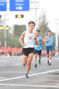 BIB: 16500
                            <button type="button" onclick="openModal(12321952)" class="btn btn-primary btn-sm float-right btn-popup" data-toggle="modal" data-target=".modal-high-quality">
                        <i class="fas fa-shopping-cart"></i> Add to Cart
                    </button>
                                            <button type="button" onclick="isThisMe(12321952, true)" class="btn btn-success btn-sm float-right btn-popup btn-isme hidden" data-toggle="tooltip" data-placement="bottom" title="นี่คือรูปของคุณใช่ไหม คลิกที่นี่เพื่อเอาเข้าอัลบั้ม">
                        <i class="fas fa-plus"></i> Add to album
                    </button>
                    <button type="button" onclick="isThisMe(12321952, false)" class="btn btn-warning btn-sm float-right btn-popup btn-isnotme hidden">
                        <i class="fas fa-ban"></i> Remove from album
                    </button>