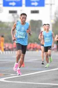 BIB: 10423
                            <button type="button" onclick="openModal(12321784)" class="btn btn-primary btn-sm float-right btn-popup" data-toggle="modal" data-target=".modal-high-quality">
                        <i class="fas fa-shopping-cart"></i> Add to Cart
                    </button>
                                            <button type="button" onclick="isThisMe(12321784, true)" class="btn btn-success btn-sm float-right btn-popup btn-isme hidden" data-toggle="tooltip" data-placement="bottom" title="นี่คือรูปของคุณใช่ไหม คลิกที่นี่เพื่อเอาเข้าอัลบั้ม">
                        <i class="fas fa-plus"></i> Add to album
                    </button>
                    <button type="button" onclick="isThisMe(12321784, false)" class="btn btn-warning btn-sm float-right btn-popup btn-isnotme hidden">
                        <i class="fas fa-ban"></i> Remove from album
                    </button>