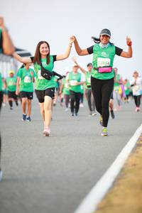 BIB: 52834
                            <button type="button" onclick="openModal(10510469)" class="btn btn-primary btn-sm float-right btn-popup" data-toggle="modal" data-target=".modal-high-quality">
                        <i class="fas fa-shopping-cart"></i> Add to Cart
                    </button>
                                            <button type="button" onclick="isThisMe(10510469, true)" class="btn btn-success btn-sm float-right btn-popup btn-isme hidden" data-toggle="tooltip" data-placement="bottom" title="นี่คือรูปของคุณใช่ไหม คลิกที่นี่เพื่อเอาเข้าอัลบั้ม">
                        <i class="fas fa-plus"></i> Add to album
                    </button>
                    <button type="button" onclick="isThisMe(10510469, false)" class="btn btn-warning btn-sm float-right btn-popup btn-isnotme hidden">
                        <i class="fas fa-ban"></i> Remove from album
                    </button>