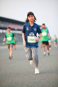 BIB: 5266
                            <button type="button" onclick="openModal(10500967)" class="btn btn-primary btn-sm float-right btn-popup" data-toggle="modal" data-target=".modal-high-quality">
                        <i class="fas fa-shopping-cart"></i> Add to Cart
                    </button>
                                            <button type="button" onclick="isThisMe(10500967, true)" class="btn btn-success btn-sm float-right btn-popup btn-isme hidden" data-toggle="tooltip" data-placement="bottom" title="นี่คือรูปของคุณใช่ไหม คลิกที่นี่เพื่อเอาเข้าอัลบั้ม">
                        <i class="fas fa-plus"></i> Add to album
                    </button>
                    <button type="button" onclick="isThisMe(10500967, false)" class="btn btn-warning btn-sm float-right btn-popup btn-isnotme hidden">
                        <i class="fas fa-ban"></i> Remove from album
                    </button>