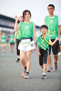 BIB: 51764, 50007, 50522
                            <button type="button" onclick="openModal(10508008)" class="btn btn-primary btn-sm float-right btn-popup" data-toggle="modal" data-target=".modal-high-quality">
                        <i class="fas fa-shopping-cart"></i> Add to Cart
                    </button>
                                            <button type="button" onclick="isThisMe(10508008, true)" class="btn btn-success btn-sm float-right btn-popup btn-isme hidden" data-toggle="tooltip" data-placement="bottom" title="นี่คือรูปของคุณใช่ไหม คลิกที่นี่เพื่อเอาเข้าอัลบั้ม">
                        <i class="fas fa-plus"></i> Add to album
                    </button>
                    <button type="button" onclick="isThisMe(10508008, false)" class="btn btn-warning btn-sm float-right btn-popup btn-isnotme hidden">
                        <i class="fas fa-ban"></i> Remove from album
                    </button>