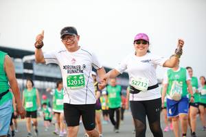 BIB: 52712, 52035
                            <button type="button" onclick="openModal(10513574)" class="btn btn-primary btn-sm float-right btn-popup" data-toggle="modal" data-target=".modal-high-quality">
                        <i class="fas fa-shopping-cart"></i> Add to Cart
                    </button>
                                            <button type="button" onclick="isThisMe(10513574, true)" class="btn btn-success btn-sm float-right btn-popup btn-isme hidden" data-toggle="tooltip" data-placement="bottom" title="นี่คือรูปของคุณใช่ไหม คลิกที่นี่เพื่อเอาเข้าอัลบั้ม">
                        <i class="fas fa-plus"></i> Add to album
                    </button>
                    <button type="button" onclick="isThisMe(10513574, false)" class="btn btn-warning btn-sm float-right btn-popup btn-isnotme hidden">
                        <i class="fas fa-ban"></i> Remove from album
                    </button>