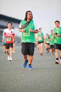 BIB: 0426
                            <button type="button" onclick="openModal(10501686)" class="btn btn-primary btn-sm float-right btn-popup" data-toggle="modal" data-target=".modal-high-quality">
                        <i class="fas fa-shopping-cart"></i> Add to Cart
                    </button>
                                            <button type="button" onclick="isThisMe(10501686, true)" class="btn btn-success btn-sm float-right btn-popup btn-isme hidden" data-toggle="tooltip" data-placement="bottom" title="นี่คือรูปของคุณใช่ไหม คลิกที่นี่เพื่อเอาเข้าอัลบั้ม">
                        <i class="fas fa-plus"></i> Add to album
                    </button>
                    <button type="button" onclick="isThisMe(10501686, false)" class="btn btn-warning btn-sm float-right btn-popup btn-isnotme hidden">
                        <i class="fas fa-ban"></i> Remove from album
                    </button>