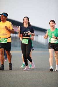 BIB: 70291, 52483, 70974
                            <button type="button" onclick="openModal(10497103)" class="btn btn-primary btn-sm float-right btn-popup" data-toggle="modal" data-target=".modal-high-quality">
                        <i class="fas fa-shopping-cart"></i> Add to Cart
                    </button>
                                            <button type="button" onclick="isThisMe(10497103, true)" class="btn btn-success btn-sm float-right btn-popup btn-isme hidden" data-toggle="tooltip" data-placement="bottom" title="นี่คือรูปของคุณใช่ไหม คลิกที่นี่เพื่อเอาเข้าอัลบั้ม">
                        <i class="fas fa-plus"></i> Add to album
                    </button>
                    <button type="button" onclick="isThisMe(10497103, false)" class="btn btn-warning btn-sm float-right btn-popup btn-isnotme hidden">
                        <i class="fas fa-ban"></i> Remove from album
                    </button>