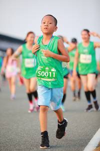 BIB: 50011
                            <button type="button" onclick="openModal(10498567)" class="btn btn-primary btn-sm float-right btn-popup" data-toggle="modal" data-target=".modal-high-quality">
                        <i class="fas fa-shopping-cart"></i> Add to Cart
                    </button>
                                            <button type="button" onclick="isThisMe(10498567, true)" class="btn btn-success btn-sm float-right btn-popup btn-isme hidden" data-toggle="tooltip" data-placement="bottom" title="นี่คือรูปของคุณใช่ไหม คลิกที่นี่เพื่อเอาเข้าอัลบั้ม">
                        <i class="fas fa-plus"></i> Add to album
                    </button>
                    <button type="button" onclick="isThisMe(10498567, false)" class="btn btn-warning btn-sm float-right btn-popup btn-isnotme hidden">
                        <i class="fas fa-ban"></i> Remove from album
                    </button>