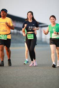 BIB: 52483, 70291, 70974
                            <button type="button" onclick="openModal(10497078)" class="btn btn-primary btn-sm float-right btn-popup" data-toggle="modal" data-target=".modal-high-quality">
                        <i class="fas fa-shopping-cart"></i> Add to Cart
                    </button>
                                            <button type="button" onclick="isThisMe(10497078, true)" class="btn btn-success btn-sm float-right btn-popup btn-isme hidden" data-toggle="tooltip" data-placement="bottom" title="นี่คือรูปของคุณใช่ไหม คลิกที่นี่เพื่อเอาเข้าอัลบั้ม">
                        <i class="fas fa-plus"></i> Add to album
                    </button>
                    <button type="button" onclick="isThisMe(10497078, false)" class="btn btn-warning btn-sm float-right btn-popup btn-isnotme hidden">
                        <i class="fas fa-ban"></i> Remove from album
                    </button>