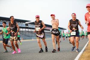 BIB: 2020, 5124, 2617, 0115
                            <button type="button" onclick="openModal(10494710)" class="btn btn-primary btn-sm float-right btn-popup" data-toggle="modal" data-target=".modal-high-quality">
                        <i class="fas fa-shopping-cart"></i> Add to Cart
                    </button>
                                            <button type="button" onclick="isThisMe(10494710, true)" class="btn btn-success btn-sm float-right btn-popup btn-isme hidden" data-toggle="tooltip" data-placement="bottom" title="นี่คือรูปของคุณใช่ไหม คลิกที่นี่เพื่อเอาเข้าอัลบั้ม">
                        <i class="fas fa-plus"></i> Add to album
                    </button>
                    <button type="button" onclick="isThisMe(10494710, false)" class="btn btn-warning btn-sm float-right btn-popup btn-isnotme hidden">
                        <i class="fas fa-ban"></i> Remove from album
                    </button>