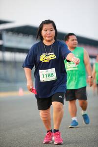 BIB: 5208, 1188
                            <button type="button" onclick="openModal(10513855)" class="btn btn-primary btn-sm float-right btn-popup" data-toggle="modal" data-target=".modal-high-quality">
                        <i class="fas fa-shopping-cart"></i> Add to Cart
                    </button>
                                            <button type="button" onclick="isThisMe(10513855, true)" class="btn btn-success btn-sm float-right btn-popup btn-isme hidden" data-toggle="tooltip" data-placement="bottom" title="นี่คือรูปของคุณใช่ไหม คลิกที่นี่เพื่อเอาเข้าอัลบั้ม">
                        <i class="fas fa-plus"></i> Add to album
                    </button>
                    <button type="button" onclick="isThisMe(10513855, false)" class="btn btn-warning btn-sm float-right btn-popup btn-isnotme hidden">
                        <i class="fas fa-ban"></i> Remove from album
                    </button>