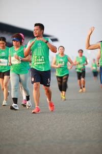 BIB: 51881, 50928, 0237
                            <button type="button" onclick="openModal(10494819)" class="btn btn-primary btn-sm float-right btn-popup" data-toggle="modal" data-target=".modal-high-quality">
                        <i class="fas fa-shopping-cart"></i> Add to Cart
                    </button>
                                            <button type="button" onclick="isThisMe(10494819, true)" class="btn btn-success btn-sm float-right btn-popup btn-isme hidden" data-toggle="tooltip" data-placement="bottom" title="นี่คือรูปของคุณใช่ไหม คลิกที่นี่เพื่อเอาเข้าอัลบั้ม">
                        <i class="fas fa-plus"></i> Add to album
                    </button>
                    <button type="button" onclick="isThisMe(10494819, false)" class="btn btn-warning btn-sm float-right btn-popup btn-isnotme hidden">
                        <i class="fas fa-ban"></i> Remove from album
                    </button>