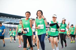 BIB: 228, 53073, 5237
                            <button type="button" onclick="openModal(10510766)" class="btn btn-primary btn-sm float-right btn-popup" data-toggle="modal" data-target=".modal-high-quality">
                        <i class="fas fa-shopping-cart"></i> Add to Cart
                    </button>
                                            <button type="button" onclick="isThisMe(10510766, true)" class="btn btn-success btn-sm float-right btn-popup btn-isme hidden" data-toggle="tooltip" data-placement="bottom" title="นี่คือรูปของคุณใช่ไหม คลิกที่นี่เพื่อเอาเข้าอัลบั้ม">
                        <i class="fas fa-plus"></i> Add to album
                    </button>
                    <button type="button" onclick="isThisMe(10510766, false)" class="btn btn-warning btn-sm float-right btn-popup btn-isnotme hidden">
                        <i class="fas fa-ban"></i> Remove from album
                    </button>