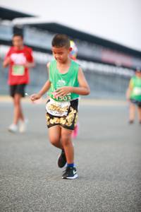 BIB: 
                            <button type="button" onclick="openModal(10511623)" class="btn btn-primary btn-sm float-right btn-popup" data-toggle="modal" data-target=".modal-high-quality">
                        <i class="fas fa-shopping-cart"></i> Add to Cart
                    </button>
                                            <button type="button" onclick="isThisMe(10511623, true)" class="btn btn-success btn-sm float-right btn-popup btn-isme hidden" data-toggle="tooltip" data-placement="bottom" title="นี่คือรูปของคุณใช่ไหม คลิกที่นี่เพื่อเอาเข้าอัลบั้ม">
                        <i class="fas fa-plus"></i> Add to album
                    </button>
                    <button type="button" onclick="isThisMe(10511623, false)" class="btn btn-warning btn-sm float-right btn-popup btn-isnotme hidden">
                        <i class="fas fa-ban"></i> Remove from album
                    </button>