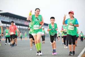 BIB: 1194, 52588, 50036
                            <button type="button" onclick="openModal(10511223)" class="btn btn-primary btn-sm float-right btn-popup" data-toggle="modal" data-target=".modal-high-quality">
                        <i class="fas fa-shopping-cart"></i> Add to Cart
                    </button>
                                            <button type="button" onclick="isThisMe(10511223, true)" class="btn btn-success btn-sm float-right btn-popup btn-isme hidden" data-toggle="tooltip" data-placement="bottom" title="นี่คือรูปของคุณใช่ไหม คลิกที่นี่เพื่อเอาเข้าอัลบั้ม">
                        <i class="fas fa-plus"></i> Add to album
                    </button>
                    <button type="button" onclick="isThisMe(10511223, false)" class="btn btn-warning btn-sm float-right btn-popup btn-isnotme hidden">
                        <i class="fas fa-ban"></i> Remove from album
                    </button>