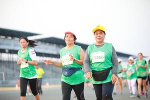 BIB: 53266, 5315
                            <button type="button" onclick="openModal(10511711)" class="btn btn-primary btn-sm float-right btn-popup" data-toggle="modal" data-target=".modal-high-quality">
                        <i class="fas fa-shopping-cart"></i> Add to Cart
                    </button>
                                            <button type="button" onclick="isThisMe(10511711, true)" class="btn btn-success btn-sm float-right btn-popup btn-isme hidden" data-toggle="tooltip" data-placement="bottom" title="นี่คือรูปของคุณใช่ไหม คลิกที่นี่เพื่อเอาเข้าอัลบั้ม">
                        <i class="fas fa-plus"></i> Add to album
                    </button>
                    <button type="button" onclick="isThisMe(10511711, false)" class="btn btn-warning btn-sm float-right btn-popup btn-isnotme hidden">
                        <i class="fas fa-ban"></i> Remove from album
                    </button>