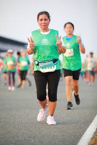 BIB: 33181
                            <button type="button" onclick="openModal(10502980)" class="btn btn-primary btn-sm float-right btn-popup" data-toggle="modal" data-target=".modal-high-quality">
                        <i class="fas fa-shopping-cart"></i> Add to Cart
                    </button>
                                            <button type="button" onclick="isThisMe(10502980, true)" class="btn btn-success btn-sm float-right btn-popup btn-isme hidden" data-toggle="tooltip" data-placement="bottom" title="นี่คือรูปของคุณใช่ไหม คลิกที่นี่เพื่อเอาเข้าอัลบั้ม">
                        <i class="fas fa-plus"></i> Add to album
                    </button>
                    <button type="button" onclick="isThisMe(10502980, false)" class="btn btn-warning btn-sm float-right btn-popup btn-isnotme hidden">
                        <i class="fas fa-ban"></i> Remove from album
                    </button>