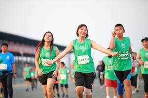 BIB: 50095, 51139
                            <button type="button" onclick="openModal(10506857)" class="btn btn-primary btn-sm float-right btn-popup" data-toggle="modal" data-target=".modal-high-quality">
                        <i class="fas fa-shopping-cart"></i> Add to Cart
                    </button>
                                            <button type="button" onclick="isThisMe(10506857, true)" class="btn btn-success btn-sm float-right btn-popup btn-isme hidden" data-toggle="tooltip" data-placement="bottom" title="นี่คือรูปของคุณใช่ไหม คลิกที่นี่เพื่อเอาเข้าอัลบั้ม">
                        <i class="fas fa-plus"></i> Add to album
                    </button>
                    <button type="button" onclick="isThisMe(10506857, false)" class="btn btn-warning btn-sm float-right btn-popup btn-isnotme hidden">
                        <i class="fas fa-ban"></i> Remove from album
                    </button>