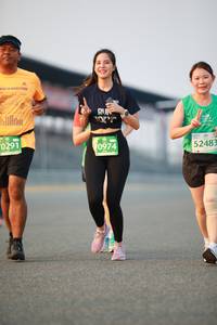 BIB: 0291, 0974, 52483
                            <button type="button" onclick="openModal(10497083)" class="btn btn-primary btn-sm float-right btn-popup" data-toggle="modal" data-target=".modal-high-quality">
                        <i class="fas fa-shopping-cart"></i> Add to Cart
                    </button>
                                            <button type="button" onclick="isThisMe(10497083, true)" class="btn btn-success btn-sm float-right btn-popup btn-isme hidden" data-toggle="tooltip" data-placement="bottom" title="นี่คือรูปของคุณใช่ไหม คลิกที่นี่เพื่อเอาเข้าอัลบั้ม">
                        <i class="fas fa-plus"></i> Add to album
                    </button>
                    <button type="button" onclick="isThisMe(10497083, false)" class="btn btn-warning btn-sm float-right btn-popup btn-isnotme hidden">
                        <i class="fas fa-ban"></i> Remove from album
                    </button>