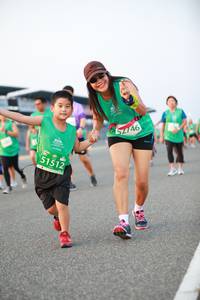 BIB: 146, 51512
                            <button type="button" onclick="openModal(10506473)" class="btn btn-primary btn-sm float-right btn-popup" data-toggle="modal" data-target=".modal-high-quality">
                        <i class="fas fa-shopping-cart"></i> Add to Cart
                    </button>
                                            <button type="button" onclick="isThisMe(10506473, true)" class="btn btn-success btn-sm float-right btn-popup btn-isme hidden" data-toggle="tooltip" data-placement="bottom" title="นี่คือรูปของคุณใช่ไหม คลิกที่นี่เพื่อเอาเข้าอัลบั้ม">
                        <i class="fas fa-plus"></i> Add to album
                    </button>
                    <button type="button" onclick="isThisMe(10506473, false)" class="btn btn-warning btn-sm float-right btn-popup btn-isnotme hidden">
                        <i class="fas fa-ban"></i> Remove from album
                    </button>