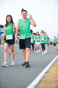 BIB: 51836, 52334
                            <button type="button" onclick="openModal(10510720)" class="btn btn-primary btn-sm float-right btn-popup" data-toggle="modal" data-target=".modal-high-quality">
                        <i class="fas fa-shopping-cart"></i> Add to Cart
                    </button>
                                            <button type="button" onclick="isThisMe(10510720, true)" class="btn btn-success btn-sm float-right btn-popup btn-isme hidden" data-toggle="tooltip" data-placement="bottom" title="นี่คือรูปของคุณใช่ไหม คลิกที่นี่เพื่อเอาเข้าอัลบั้ม">
                        <i class="fas fa-plus"></i> Add to album
                    </button>
                    <button type="button" onclick="isThisMe(10510720, false)" class="btn btn-warning btn-sm float-right btn-popup btn-isnotme hidden">
                        <i class="fas fa-ban"></i> Remove from album
                    </button>