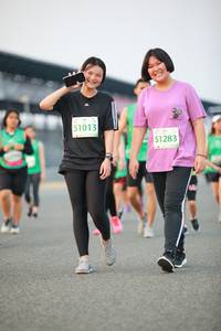 BIB: 51013, 51283
                            <button type="button" onclick="openModal(10513674)" class="btn btn-primary btn-sm float-right btn-popup" data-toggle="modal" data-target=".modal-high-quality">
                        <i class="fas fa-shopping-cart"></i> Add to Cart
                    </button>
                                            <button type="button" onclick="isThisMe(10513674, true)" class="btn btn-success btn-sm float-right btn-popup btn-isme hidden" data-toggle="tooltip" data-placement="bottom" title="นี่คือรูปของคุณใช่ไหม คลิกที่นี่เพื่อเอาเข้าอัลบั้ม">
                        <i class="fas fa-plus"></i> Add to album
                    </button>
                    <button type="button" onclick="isThisMe(10513674, false)" class="btn btn-warning btn-sm float-right btn-popup btn-isnotme hidden">
                        <i class="fas fa-ban"></i> Remove from album
                    </button>