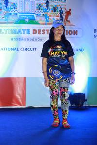 BIB: 201
                            <button type="button" onclick="openModal(10535493)" class="btn btn-primary btn-sm float-right btn-popup" data-toggle="modal" data-target=".modal-high-quality">
                        <i class="fas fa-shopping-cart"></i> Add to Cart
                    </button>
                                            <button type="button" onclick="isThisMe(10535493, true)" class="btn btn-success btn-sm float-right btn-popup btn-isme hidden" data-toggle="tooltip" data-placement="bottom" title="นี่คือรูปของคุณใช่ไหม คลิกที่นี่เพื่อเอาเข้าอัลบั้ม">
                        <i class="fas fa-plus"></i> Add to album
                    </button>
                    <button type="button" onclick="isThisMe(10535493, false)" class="btn btn-warning btn-sm float-right btn-popup btn-isnotme hidden">
                        <i class="fas fa-ban"></i> Remove from album
                    </button>