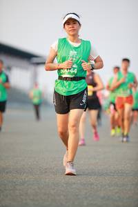 BIB: 0044
                            <button type="button" onclick="openModal(10494396)" class="btn btn-primary btn-sm float-right btn-popup" data-toggle="modal" data-target=".modal-high-quality">
                        <i class="fas fa-shopping-cart"></i> Add to Cart
                    </button>
                                            <button type="button" onclick="isThisMe(10494396, true)" class="btn btn-success btn-sm float-right btn-popup btn-isme hidden" data-toggle="tooltip" data-placement="bottom" title="นี่คือรูปของคุณใช่ไหม คลิกที่นี่เพื่อเอาเข้าอัลบั้ม">
                        <i class="fas fa-plus"></i> Add to album
                    </button>
                    <button type="button" onclick="isThisMe(10494396, false)" class="btn btn-warning btn-sm float-right btn-popup btn-isnotme hidden">
                        <i class="fas fa-ban"></i> Remove from album
                    </button>