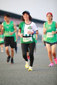 BIB: 5022, 50770, 1101
                            <button type="button" onclick="openModal(10500754)" class="btn btn-primary btn-sm float-right btn-popup" data-toggle="modal" data-target=".modal-high-quality">
                        <i class="fas fa-shopping-cart"></i> Add to Cart
                    </button>
                                            <button type="button" onclick="isThisMe(10500754, true)" class="btn btn-success btn-sm float-right btn-popup btn-isme hidden" data-toggle="tooltip" data-placement="bottom" title="นี่คือรูปของคุณใช่ไหม คลิกที่นี่เพื่อเอาเข้าอัลบั้ม">
                        <i class="fas fa-plus"></i> Add to album
                    </button>
                    <button type="button" onclick="isThisMe(10500754, false)" class="btn btn-warning btn-sm float-right btn-popup btn-isnotme hidden">
                        <i class="fas fa-ban"></i> Remove from album
                    </button>