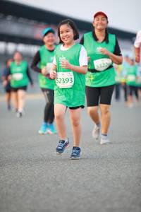 BIB: 5322, 52393
                            <button type="button" onclick="openModal(10512724)" class="btn btn-primary btn-sm float-right btn-popup" data-toggle="modal" data-target=".modal-high-quality">
                        <i class="fas fa-shopping-cart"></i> Add to Cart
                    </button>
                                            <button type="button" onclick="isThisMe(10512724, true)" class="btn btn-success btn-sm float-right btn-popup btn-isme hidden" data-toggle="tooltip" data-placement="bottom" title="นี่คือรูปของคุณใช่ไหม คลิกที่นี่เพื่อเอาเข้าอัลบั้ม">
                        <i class="fas fa-plus"></i> Add to album
                    </button>
                    <button type="button" onclick="isThisMe(10512724, false)" class="btn btn-warning btn-sm float-right btn-popup btn-isnotme hidden">
                        <i class="fas fa-ban"></i> Remove from album
                    </button>