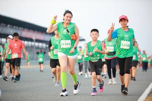 BIB: 52588, 51194, 50036
                            <button type="button" onclick="openModal(10511211)" class="btn btn-primary btn-sm float-right btn-popup" data-toggle="modal" data-target=".modal-high-quality">
                        <i class="fas fa-shopping-cart"></i> Add to Cart
                    </button>
                                            <button type="button" onclick="isThisMe(10511211, true)" class="btn btn-success btn-sm float-right btn-popup btn-isme hidden" data-toggle="tooltip" data-placement="bottom" title="นี่คือรูปของคุณใช่ไหม คลิกที่นี่เพื่อเอาเข้าอัลบั้ม">
                        <i class="fas fa-plus"></i> Add to album
                    </button>
                    <button type="button" onclick="isThisMe(10511211, false)" class="btn btn-warning btn-sm float-right btn-popup btn-isnotme hidden">
                        <i class="fas fa-ban"></i> Remove from album
                    </button>