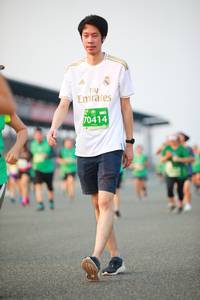 BIB: 70414
                            <button type="button" onclick="openModal(10504145)" class="btn btn-primary btn-sm float-right btn-popup" data-toggle="modal" data-target=".modal-high-quality">
                        <i class="fas fa-shopping-cart"></i> Add to Cart
                    </button>
                                            <button type="button" onclick="isThisMe(10504145, true)" class="btn btn-success btn-sm float-right btn-popup btn-isme hidden" data-toggle="tooltip" data-placement="bottom" title="นี่คือรูปของคุณใช่ไหม คลิกที่นี่เพื่อเอาเข้าอัลบั้ม">
                        <i class="fas fa-plus"></i> Add to album
                    </button>
                    <button type="button" onclick="isThisMe(10504145, false)" class="btn btn-warning btn-sm float-right btn-popup btn-isnotme hidden">
                        <i class="fas fa-ban"></i> Remove from album
                    </button>