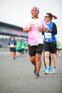 BIB: 1186
                            <button type="button" onclick="openModal(10512787)" class="btn btn-primary btn-sm float-right btn-popup" data-toggle="modal" data-target=".modal-high-quality">
                        <i class="fas fa-shopping-cart"></i> Add to Cart
                    </button>
                                            <button type="button" onclick="isThisMe(10512787, true)" class="btn btn-success btn-sm float-right btn-popup btn-isme hidden" data-toggle="tooltip" data-placement="bottom" title="นี่คือรูปของคุณใช่ไหม คลิกที่นี่เพื่อเอาเข้าอัลบั้ม">
                        <i class="fas fa-plus"></i> Add to album
                    </button>
                    <button type="button" onclick="isThisMe(10512787, false)" class="btn btn-warning btn-sm float-right btn-popup btn-isnotme hidden">
                        <i class="fas fa-ban"></i> Remove from album
                    </button>