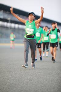 BIB: 50569
                            <button type="button" onclick="openModal(10510519)" class="btn btn-primary btn-sm float-right btn-popup" data-toggle="modal" data-target=".modal-high-quality">
                        <i class="fas fa-shopping-cart"></i> Add to Cart
                    </button>
                                            <button type="button" onclick="isThisMe(10510519, true)" class="btn btn-success btn-sm float-right btn-popup btn-isme hidden" data-toggle="tooltip" data-placement="bottom" title="นี่คือรูปของคุณใช่ไหม คลิกที่นี่เพื่อเอาเข้าอัลบั้ม">
                        <i class="fas fa-plus"></i> Add to album
                    </button>
                    <button type="button" onclick="isThisMe(10510519, false)" class="btn btn-warning btn-sm float-right btn-popup btn-isnotme hidden">
                        <i class="fas fa-ban"></i> Remove from album
                    </button>