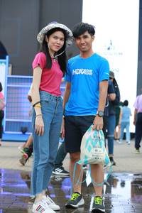 BIB: 
                            <button type="button" onclick="openModal(10534077)" class="btn btn-primary btn-sm float-right btn-popup" data-toggle="modal" data-target=".modal-high-quality">
                        <i class="fas fa-shopping-cart"></i> Add to Cart
                    </button>
                                            <button type="button" onclick="isThisMe(10534077, true)" class="btn btn-success btn-sm float-right btn-popup btn-isme hidden" data-toggle="tooltip" data-placement="bottom" title="นี่คือรูปของคุณใช่ไหม คลิกที่นี่เพื่อเอาเข้าอัลบั้ม">
                        <i class="fas fa-plus"></i> Add to album
                    </button>
                    <button type="button" onclick="isThisMe(10534077, false)" class="btn btn-warning btn-sm float-right btn-popup btn-isnotme hidden">
                        <i class="fas fa-ban"></i> Remove from album
                    </button>