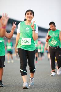 BIB: 33390, 50851
                            <button type="button" onclick="openModal(10510629)" class="btn btn-primary btn-sm float-right btn-popup" data-toggle="modal" data-target=".modal-high-quality">
                        <i class="fas fa-shopping-cart"></i> Add to Cart
                    </button>
                                            <button type="button" onclick="isThisMe(10510629, true)" class="btn btn-success btn-sm float-right btn-popup btn-isme hidden" data-toggle="tooltip" data-placement="bottom" title="นี่คือรูปของคุณใช่ไหม คลิกที่นี่เพื่อเอาเข้าอัลบั้ม">
                        <i class="fas fa-plus"></i> Add to album
                    </button>
                    <button type="button" onclick="isThisMe(10510629, false)" class="btn btn-warning btn-sm float-right btn-popup btn-isnotme hidden">
                        <i class="fas fa-ban"></i> Remove from album
                    </button>