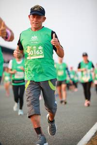 BIB: 50165
                            <button type="button" onclick="openModal(10504952)" class="btn btn-primary btn-sm float-right btn-popup" data-toggle="modal" data-target=".modal-high-quality">
                        <i class="fas fa-shopping-cart"></i> Add to Cart
                    </button>
                                            <button type="button" onclick="isThisMe(10504952, true)" class="btn btn-success btn-sm float-right btn-popup btn-isme hidden" data-toggle="tooltip" data-placement="bottom" title="นี่คือรูปของคุณใช่ไหม คลิกที่นี่เพื่อเอาเข้าอัลบั้ม">
                        <i class="fas fa-plus"></i> Add to album
                    </button>
                    <button type="button" onclick="isThisMe(10504952, false)" class="btn btn-warning btn-sm float-right btn-popup btn-isnotme hidden">
                        <i class="fas fa-ban"></i> Remove from album
                    </button>