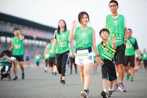 BIB: 1764, 50007, 50522
                            <button type="button" onclick="openModal(10507928)" class="btn btn-primary btn-sm float-right btn-popup" data-toggle="modal" data-target=".modal-high-quality">
                        <i class="fas fa-shopping-cart"></i> Add to Cart
                    </button>
                                            <button type="button" onclick="isThisMe(10507928, true)" class="btn btn-success btn-sm float-right btn-popup btn-isme hidden" data-toggle="tooltip" data-placement="bottom" title="นี่คือรูปของคุณใช่ไหม คลิกที่นี่เพื่อเอาเข้าอัลบั้ม">
                        <i class="fas fa-plus"></i> Add to album
                    </button>
                    <button type="button" onclick="isThisMe(10507928, false)" class="btn btn-warning btn-sm float-right btn-popup btn-isnotme hidden">
                        <i class="fas fa-ban"></i> Remove from album
                    </button>