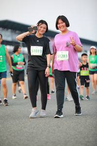 BIB: 51013, 51283
                            <button type="button" onclick="openModal(10513670)" class="btn btn-primary btn-sm float-right btn-popup" data-toggle="modal" data-target=".modal-high-quality">
                        <i class="fas fa-shopping-cart"></i> Add to Cart
                    </button>
                                            <button type="button" onclick="isThisMe(10513670, true)" class="btn btn-success btn-sm float-right btn-popup btn-isme hidden" data-toggle="tooltip" data-placement="bottom" title="นี่คือรูปของคุณใช่ไหม คลิกที่นี่เพื่อเอาเข้าอัลบั้ม">
                        <i class="fas fa-plus"></i> Add to album
                    </button>
                    <button type="button" onclick="isThisMe(10513670, false)" class="btn btn-warning btn-sm float-right btn-popup btn-isnotme hidden">
                        <i class="fas fa-ban"></i> Remove from album
                    </button>