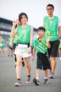 BIB: 51764, 50007, 50522
                            <button type="button" onclick="openModal(10508003)" class="btn btn-primary btn-sm float-right btn-popup" data-toggle="modal" data-target=".modal-high-quality">
                        <i class="fas fa-shopping-cart"></i> Add to Cart
                    </button>
                                            <button type="button" onclick="isThisMe(10508003, true)" class="btn btn-success btn-sm float-right btn-popup btn-isme hidden" data-toggle="tooltip" data-placement="bottom" title="นี่คือรูปของคุณใช่ไหม คลิกที่นี่เพื่อเอาเข้าอัลบั้ม">
                        <i class="fas fa-plus"></i> Add to album
                    </button>
                    <button type="button" onclick="isThisMe(10508003, false)" class="btn btn-warning btn-sm float-right btn-popup btn-isnotme hidden">
                        <i class="fas fa-ban"></i> Remove from album
                    </button>