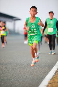 BIB: 1576
                            <button type="button" onclick="openModal(10501326)" class="btn btn-primary btn-sm float-right btn-popup" data-toggle="modal" data-target=".modal-high-quality">
                        <i class="fas fa-shopping-cart"></i> Add to Cart
                    </button>
                                            <button type="button" onclick="isThisMe(10501326, true)" class="btn btn-success btn-sm float-right btn-popup btn-isme hidden" data-toggle="tooltip" data-placement="bottom" title="นี่คือรูปของคุณใช่ไหม คลิกที่นี่เพื่อเอาเข้าอัลบั้ม">
                        <i class="fas fa-plus"></i> Add to album
                    </button>
                    <button type="button" onclick="isThisMe(10501326, false)" class="btn btn-warning btn-sm float-right btn-popup btn-isnotme hidden">
                        <i class="fas fa-ban"></i> Remove from album
                    </button>