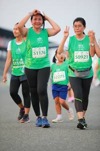 BIB: 51176, 50921, 51598, 52275
                            <button type="button" onclick="openModal(10518204)" class="btn btn-primary btn-sm float-right btn-popup" data-toggle="modal" data-target=".modal-high-quality">
                        <i class="fas fa-shopping-cart"></i> Add to Cart
                    </button>
                                            <button type="button" onclick="isThisMe(10518204, true)" class="btn btn-success btn-sm float-right btn-popup btn-isme hidden" data-toggle="tooltip" data-placement="bottom" title="นี่คือรูปของคุณใช่ไหม คลิกที่นี่เพื่อเอาเข้าอัลบั้ม">
                        <i class="fas fa-plus"></i> Add to album
                    </button>
                    <button type="button" onclick="isThisMe(10518204, false)" class="btn btn-warning btn-sm float-right btn-popup btn-isnotme hidden">
                        <i class="fas fa-ban"></i> Remove from album
                    </button>