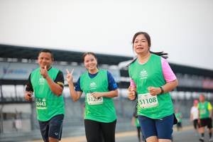 BIB: 5129, 0443, 51108
                            <button type="button" onclick="openModal(10519016)" class="btn btn-primary btn-sm float-right btn-popup" data-toggle="modal" data-target=".modal-high-quality">
                        <i class="fas fa-shopping-cart"></i> Add to Cart
                    </button>
                                            <button type="button" onclick="isThisMe(10519016, true)" class="btn btn-success btn-sm float-right btn-popup btn-isme hidden" data-toggle="tooltip" data-placement="bottom" title="นี่คือรูปของคุณใช่ไหม คลิกที่นี่เพื่อเอาเข้าอัลบั้ม">
                        <i class="fas fa-plus"></i> Add to album
                    </button>
                    <button type="button" onclick="isThisMe(10519016, false)" class="btn btn-warning btn-sm float-right btn-popup btn-isnotme hidden">
                        <i class="fas fa-ban"></i> Remove from album
                    </button>